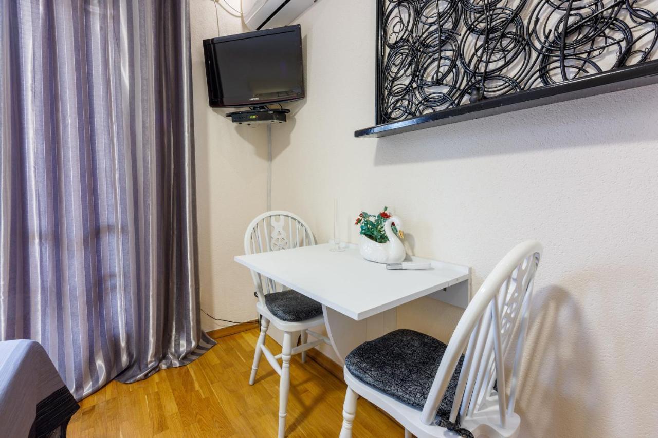 Apartments And Room Art Цриквеница Экстерьер фото
