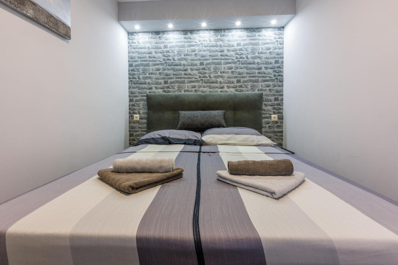 Apartments And Room Art Цриквеница Экстерьер фото